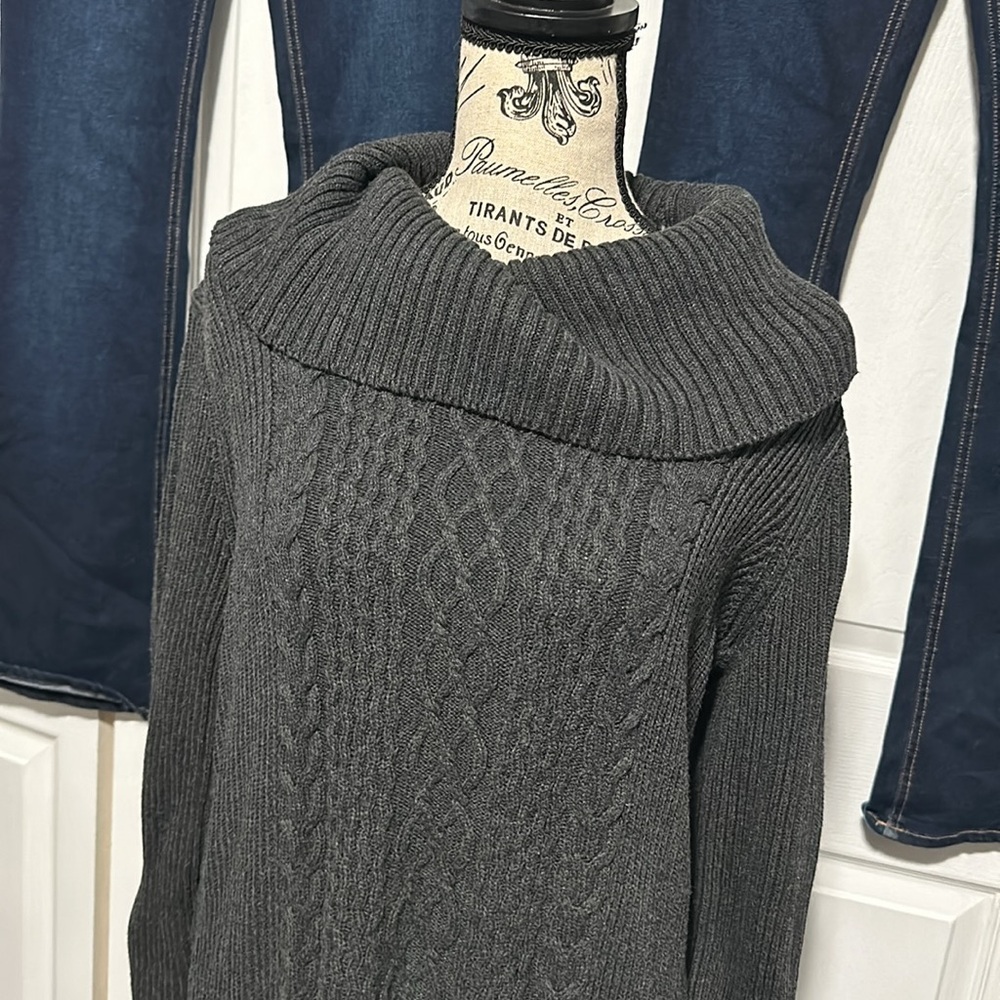 Tommy Hilfiger Turtleneck Knit Sweater Dress - Picture 2 of 8